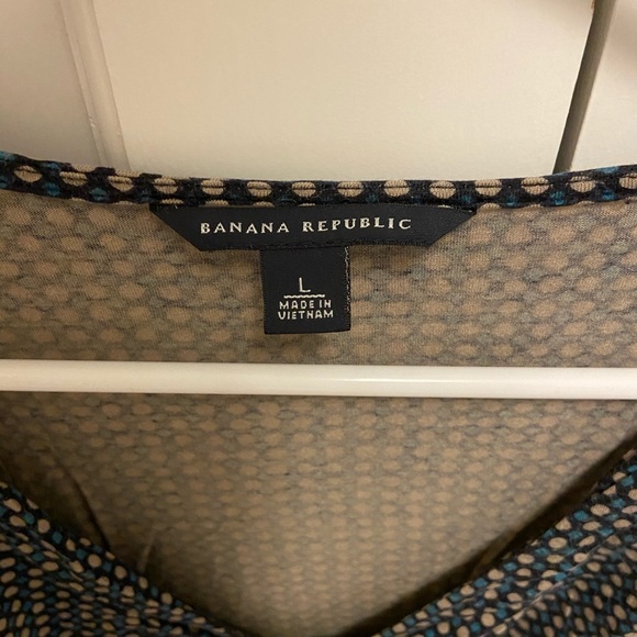 Banana Republic sleeves blouse - Picture 3 of 3